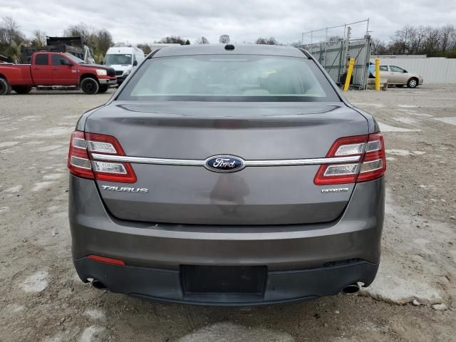 2013 Ford Taurus SE