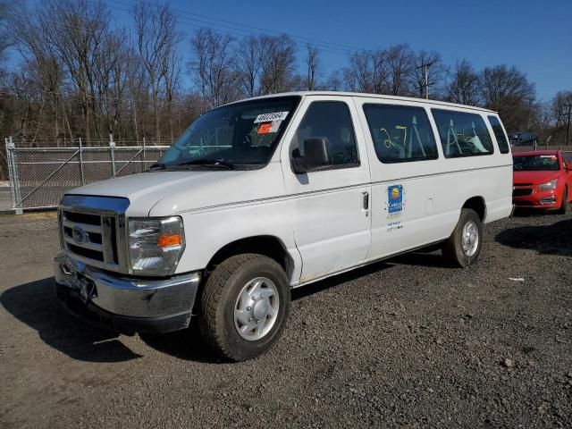 2012 Ford Econoline E350 Super Duty Wagon