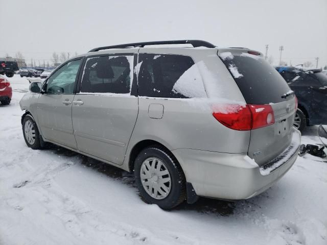 2010 Toyota Sienna CE