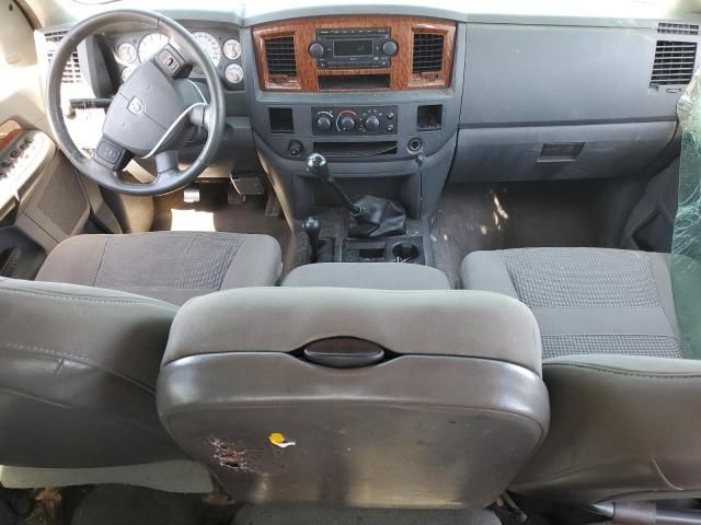 2006 Dodge RAM 2500 ST