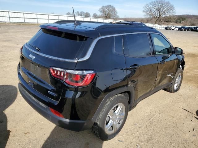 2023 Jeep Compass Latitude