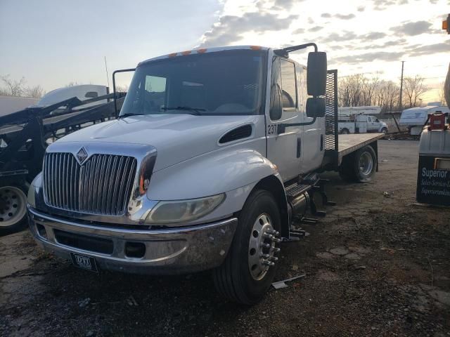 2004 International 4000 4300