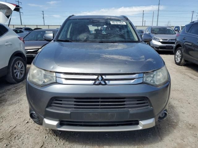 2015 Mitsubishi Outlander SE