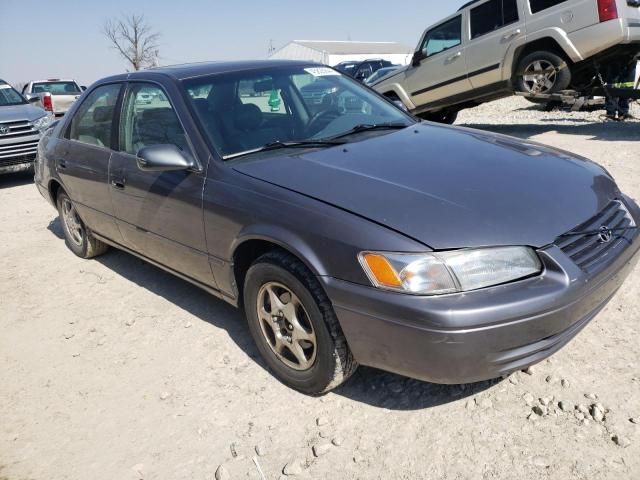 1998 Toyota Camry LE