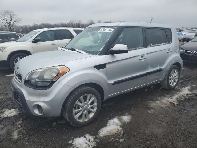 2013 KIA Soul +