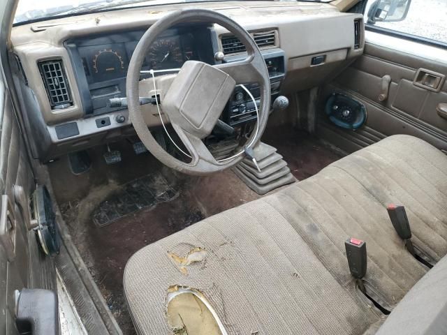 1988 Nissan D21 Short BED