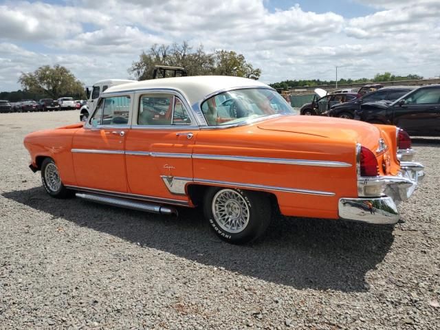 1954 Lincoln Capri