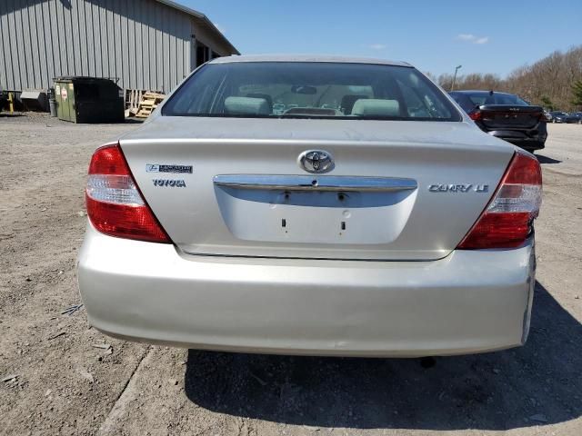 2004 Toyota Camry LE