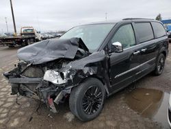 Salvage cars for sale from Copart Woodhaven, MI: 2013 Chrysler Town & Country Touring L