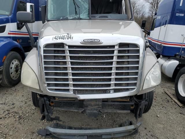 2016 Freightliner Cascadia 125