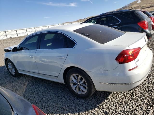 2016 Volkswagen Passat S