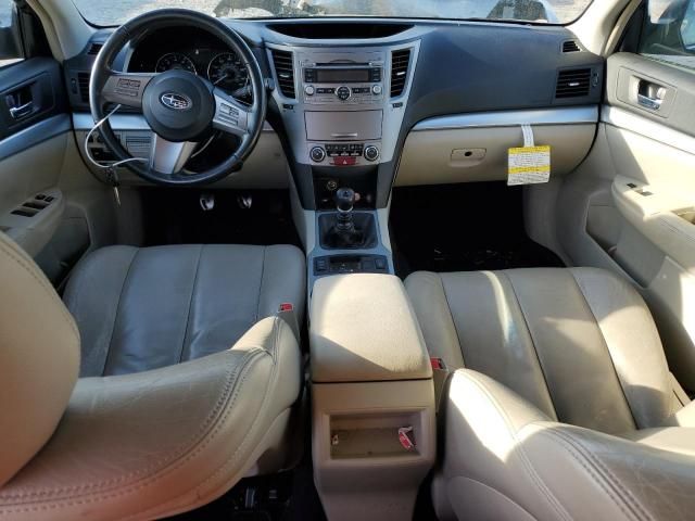 2010 Subaru Outback 2.5I Premium