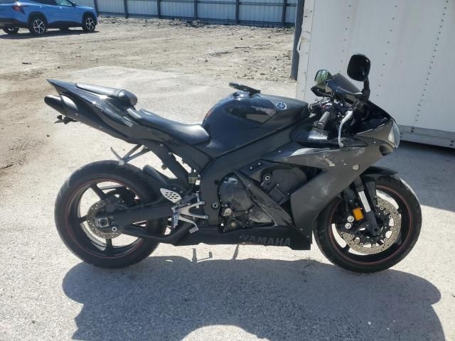 2006 Yamaha YZFR1