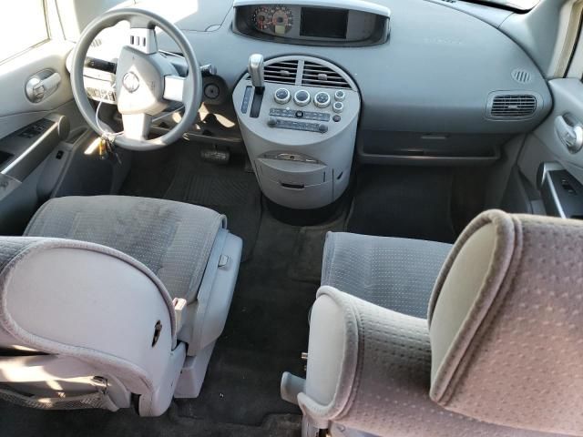 2005 Nissan Quest S