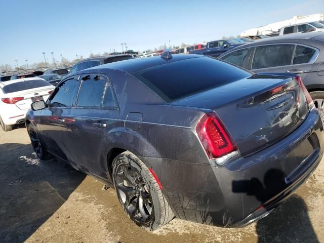 2021 Chrysler 300 Touring