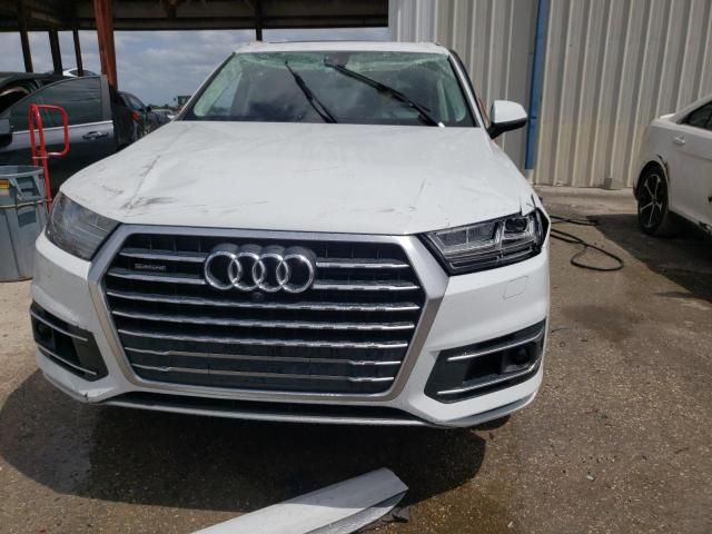 2018 Audi Q7 Prestige