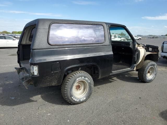 1988 Chevrolet Blazer V10