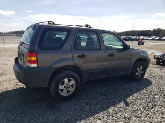 2005 Ford Escape XLS