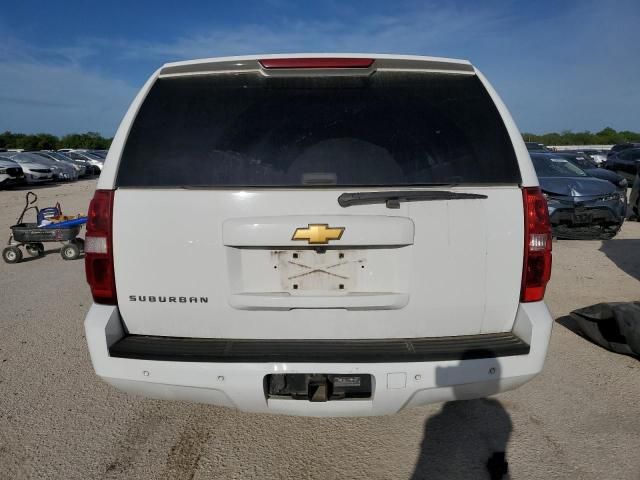 2014 Chevrolet Suburban C1500  LS