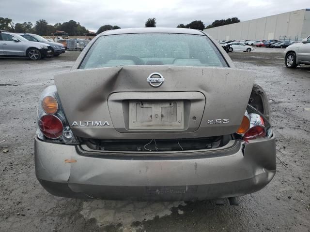 2003 Nissan Altima Base