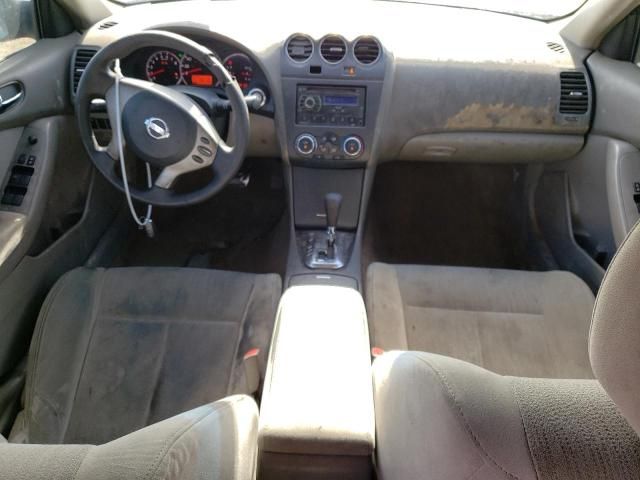 2010 Nissan Altima Base