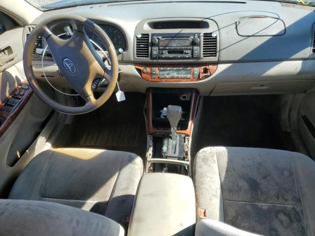 2002 Toyota Camry LE