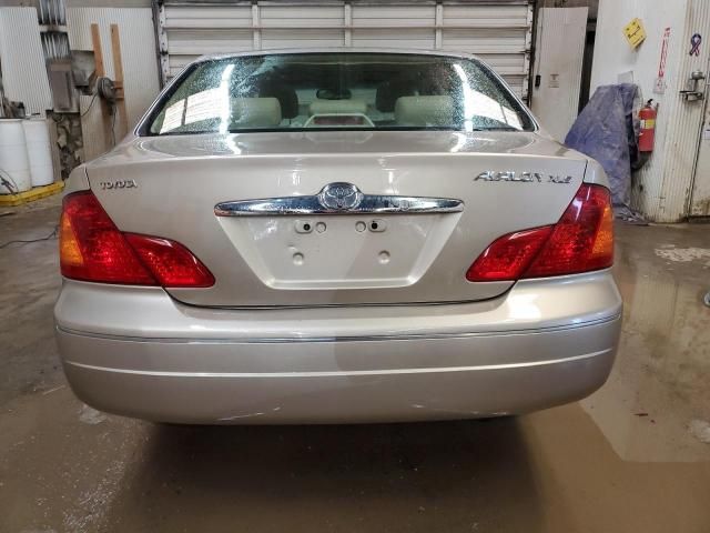 2000 Toyota Avalon XL