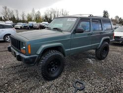 Salvage cars for sale from Copart Portland, OR: 2000 Jeep Cherokee Sport