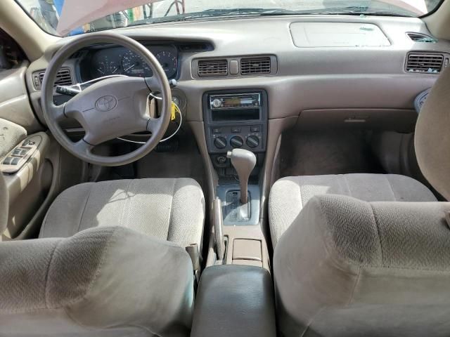 2000 Toyota Camry CE