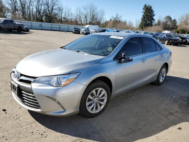 2017 Toyota Camry LE