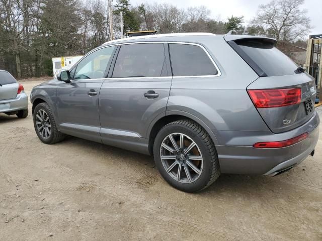 2017 Audi Q7 Premium Plus