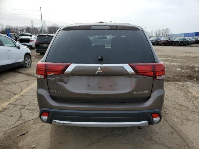 2017 Mitsubishi Outlander ES