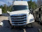 2019 Freightliner Cascadia 126