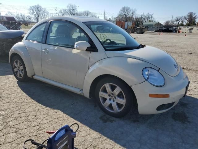 2007 Volkswagen New Beetle 2.5L Option Package 1