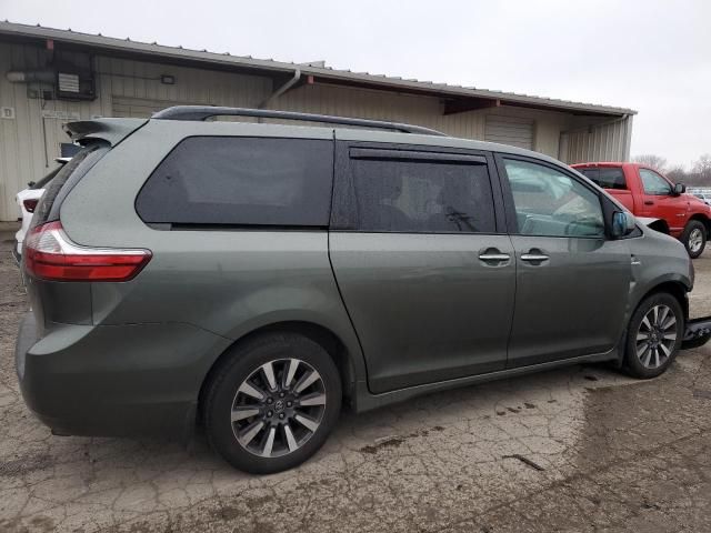 2019 Toyota Sienna XLE