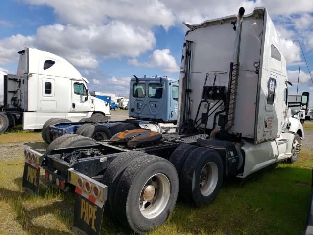 2019 Kenworth Construction T680