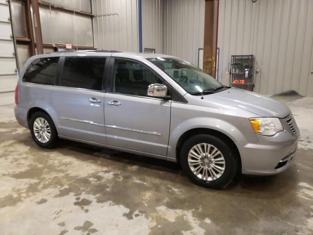 2014 Chrysler Town & Country Limited