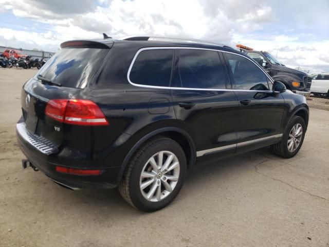 2014 Volkswagen Touareg V6