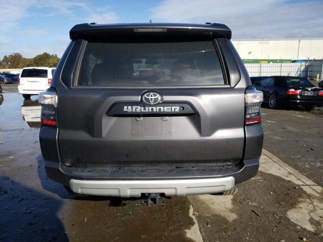 2018 Toyota 4runner SR5/SR5 Premium