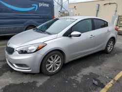 KIA Forte EX Vehiculos salvage en venta: 2014 KIA Forte EX