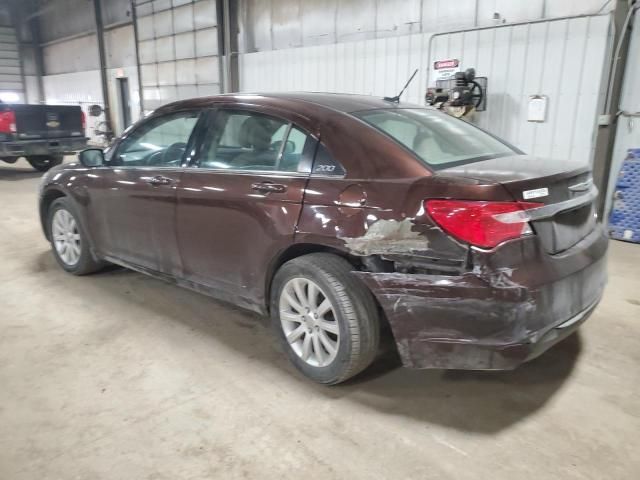 2013 Chrysler 200 Touring