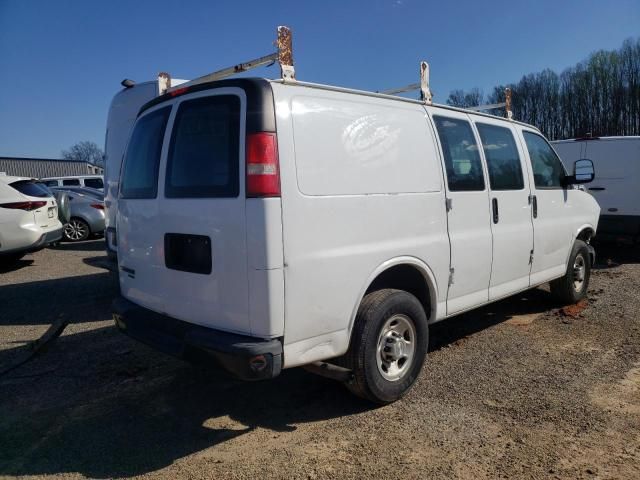 2016 Chevrolet Express G2500