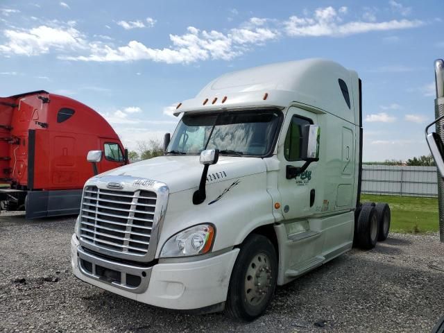 2018 Freightliner Cascadia 125