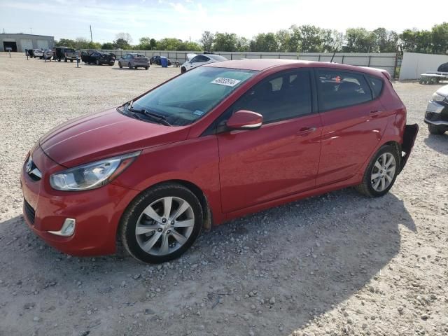 2013 Hyundai Accent GLS