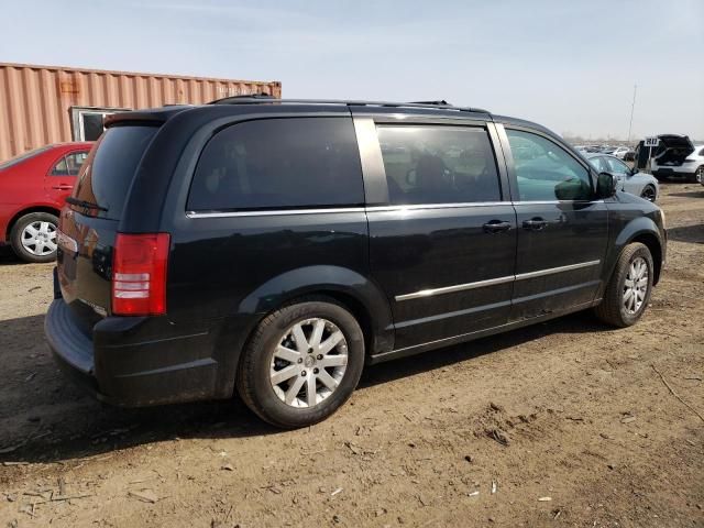 2009 Chrysler Town & Country Touring