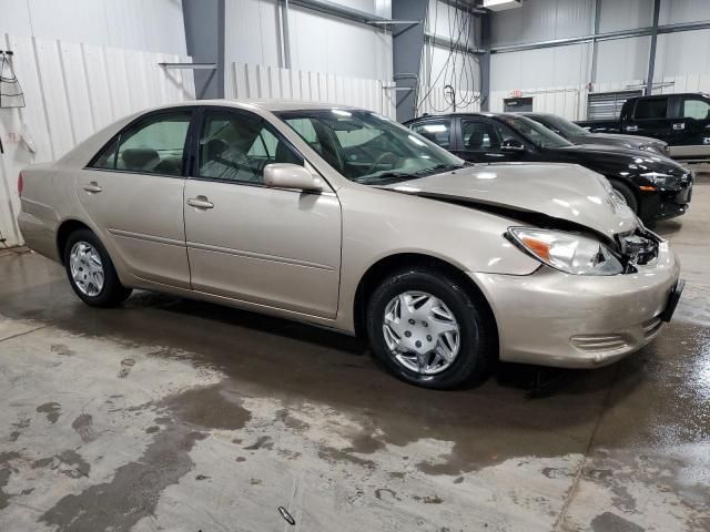 2004 Toyota Camry LE