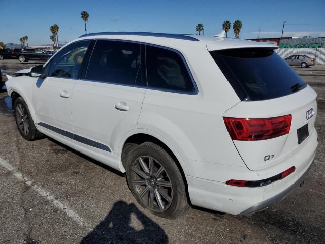 2019 Audi Q7 Premium Plus