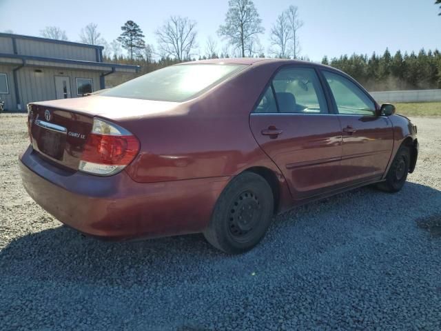 2005 Toyota Camry LE