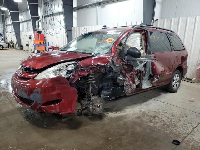 2008 Toyota Sienna CE