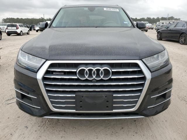 2019 Audi Q7 Premium Plus